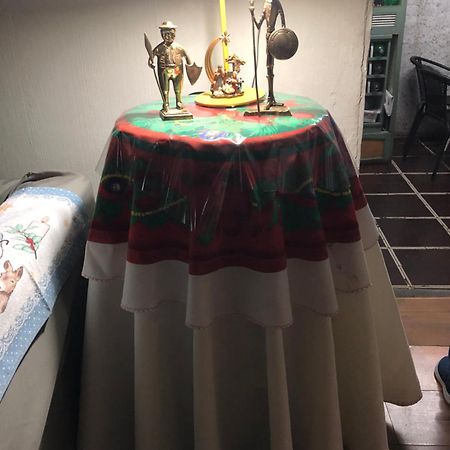 Don Quijote Family Homestay Santiago Eksteriør bilde